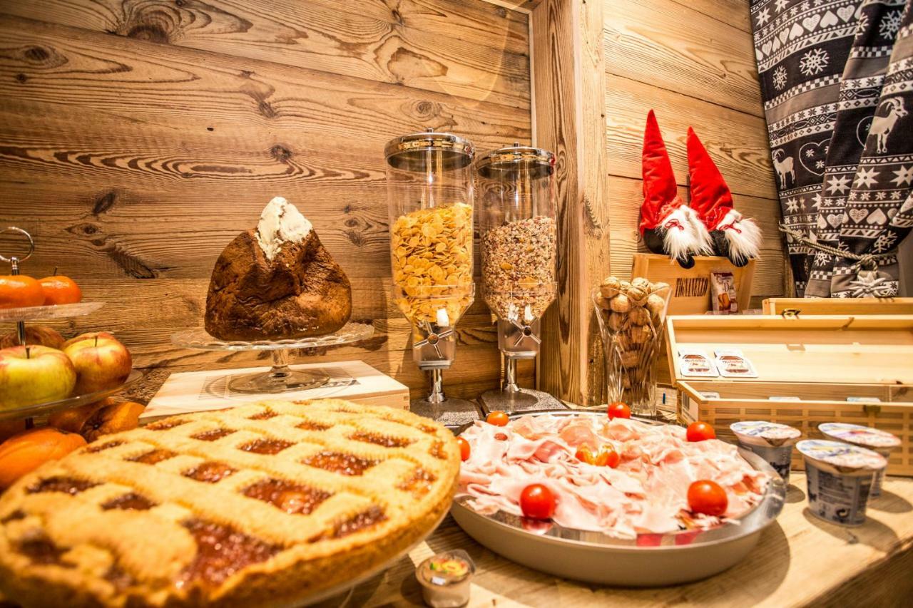 Alpine Rooms Guesthouse Breuil-Cervinia Luaran gambar