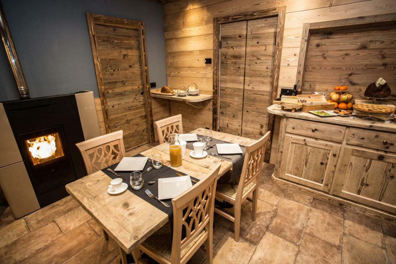 Alpine Rooms Guesthouse Breuil-Cervinia Luaran gambar