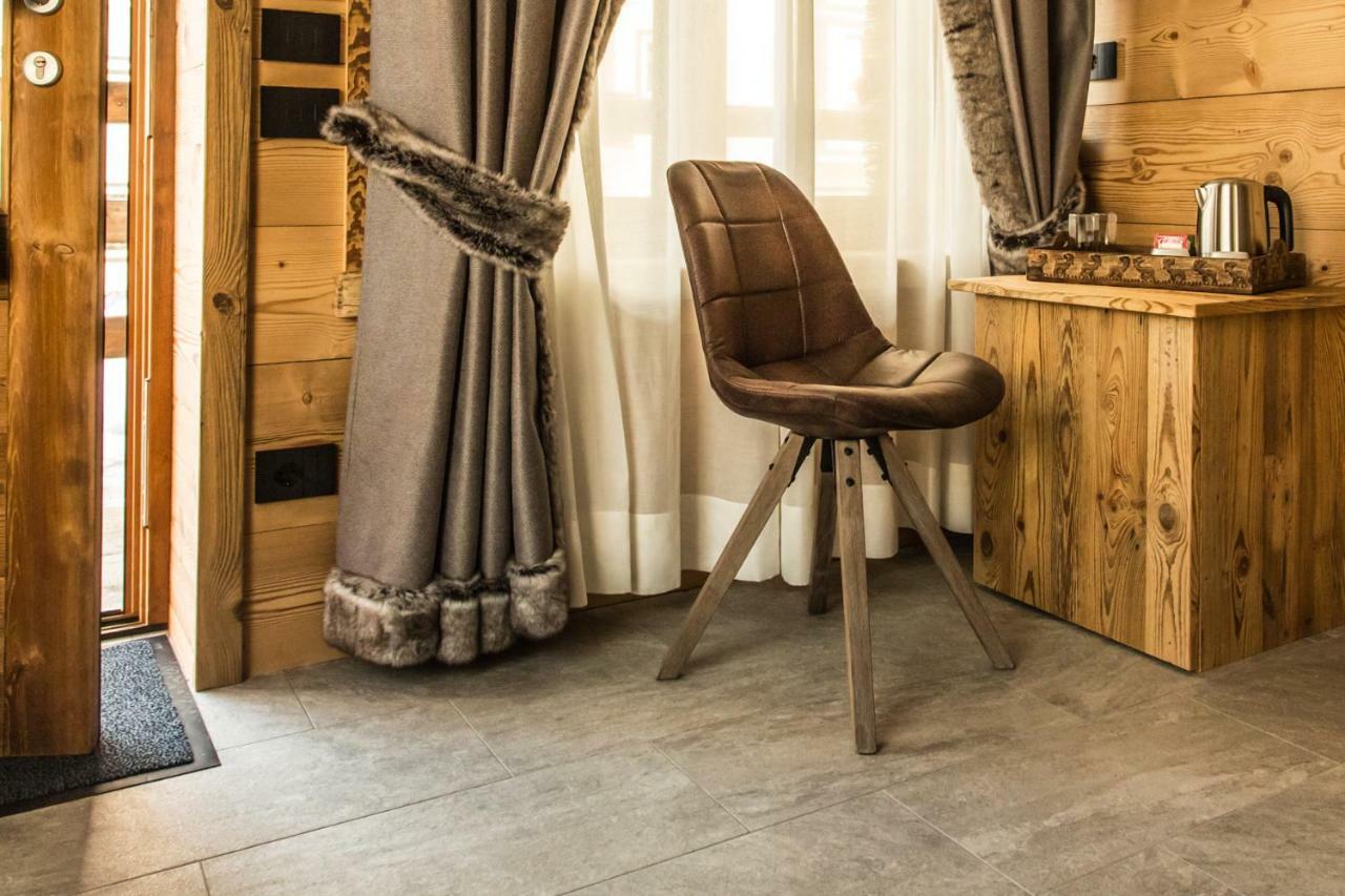 Alpine Rooms Guesthouse Breuil-Cervinia Luaran gambar