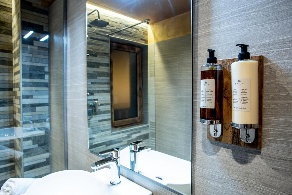 Alpine Rooms Guesthouse Breuil-Cervinia Luaran gambar