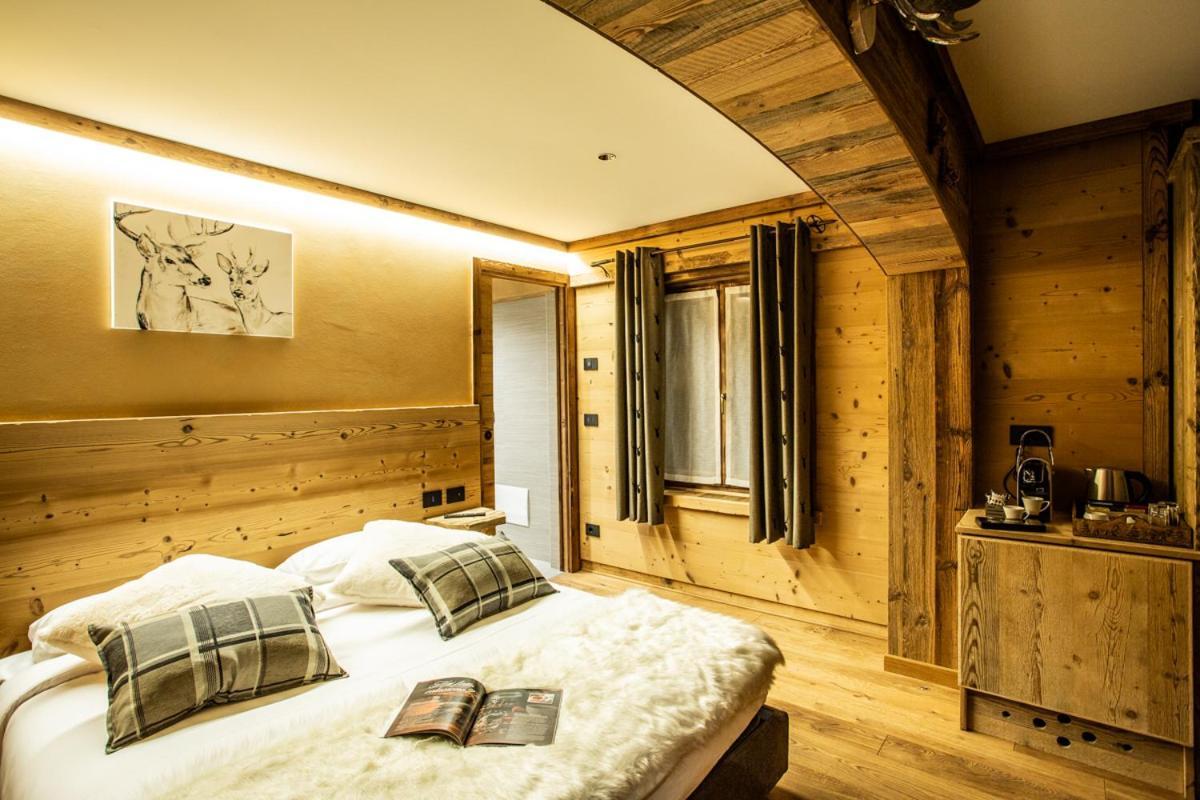 Alpine Rooms Guesthouse Breuil-Cervinia Luaran gambar
